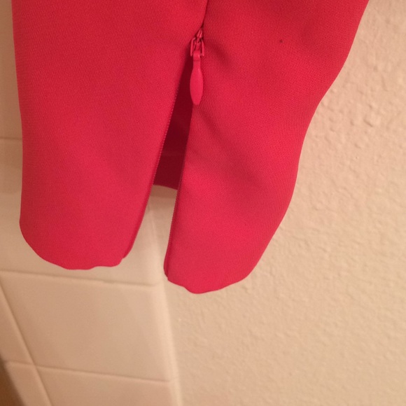 Pink coat Halogen - Picture 7 of 9